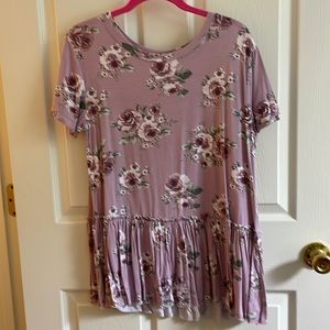 Agnes & Dora Ruffle Top - EUC